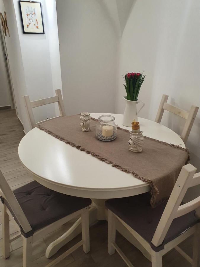 Vhome Exclusive Living Room 卡塔尼亚 外观 照片